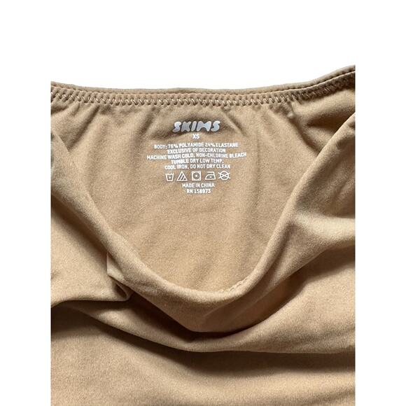 Skims XS Fits Everybody High Neck Bodysuit EUC - Picture 2 of 4